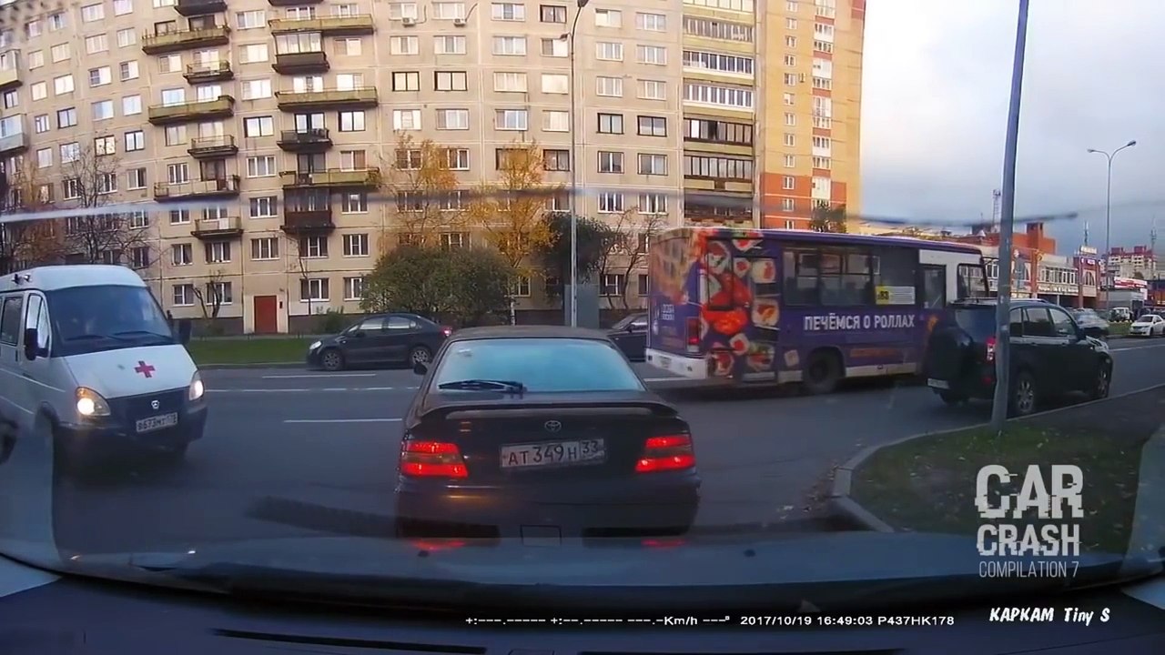 Car Crash Compilation 122