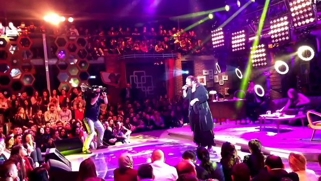 Kafası Kendinden Bile Güzel...