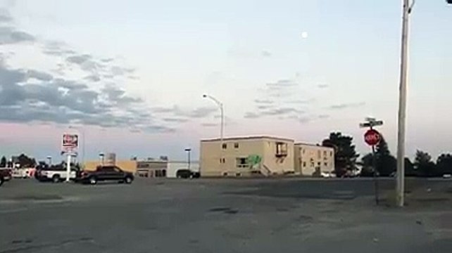 elbise modelleri , abiye, erkek mont, erkek bot, bayan bot