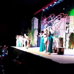 Saludo final del debut de La Isla Encantada - 27 de Diciembre