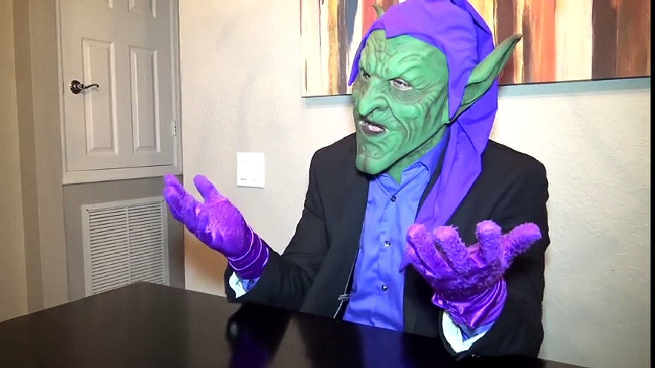 SPIDER-MAN vs GOBLIN & STAR WARS KYLO REN - Real Life Superhero Movie - TheSeanWardShow | Superheroes | Spiderman | Superman | Frozen Elsa | Joker