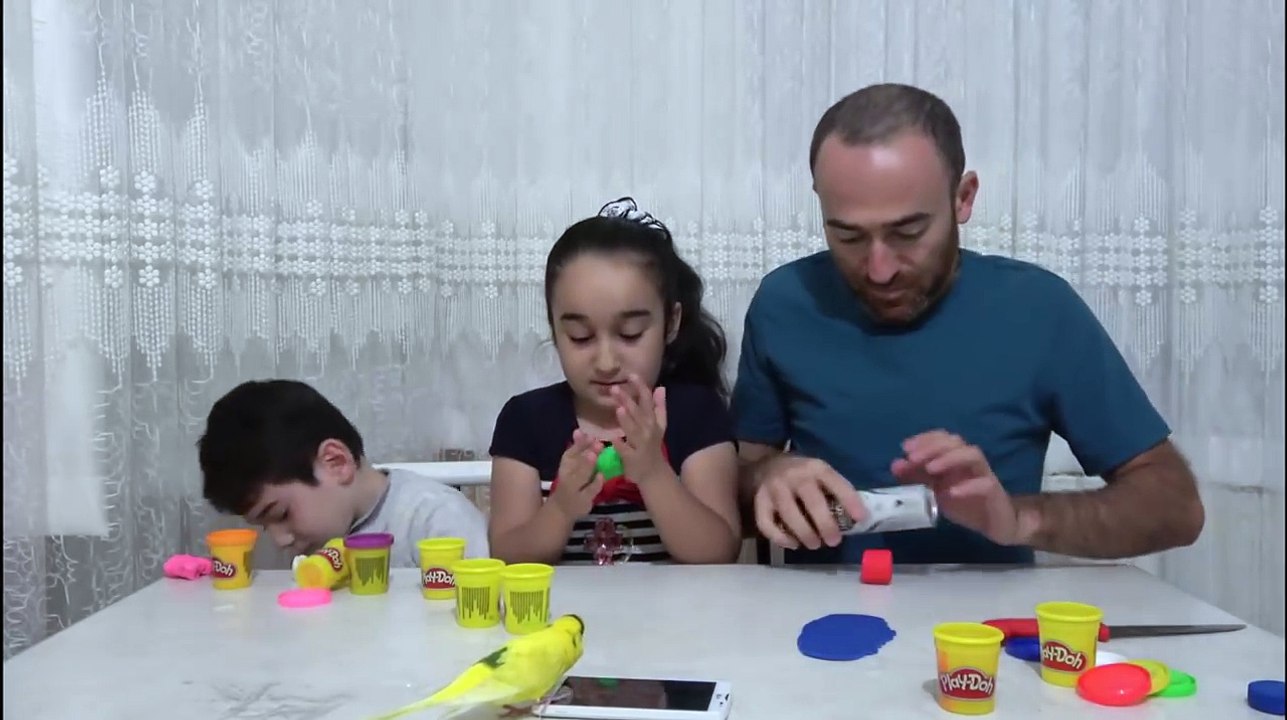 Oyun Hamurundan Telefon kılıfı nasıl yapılır !! - PLAY DOH PHONE CASE