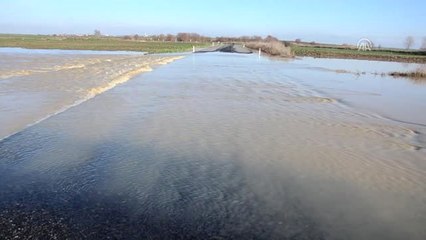 Şiddetli Sağanak Hayatı Olumsuz Etkiliyor