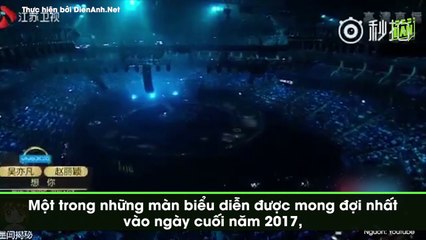 Fan dậy sóng vì Ngô Diệc Phàm và Triệu Lệ Dĩnh quá mức ngọt ngào trên sân khấu chung