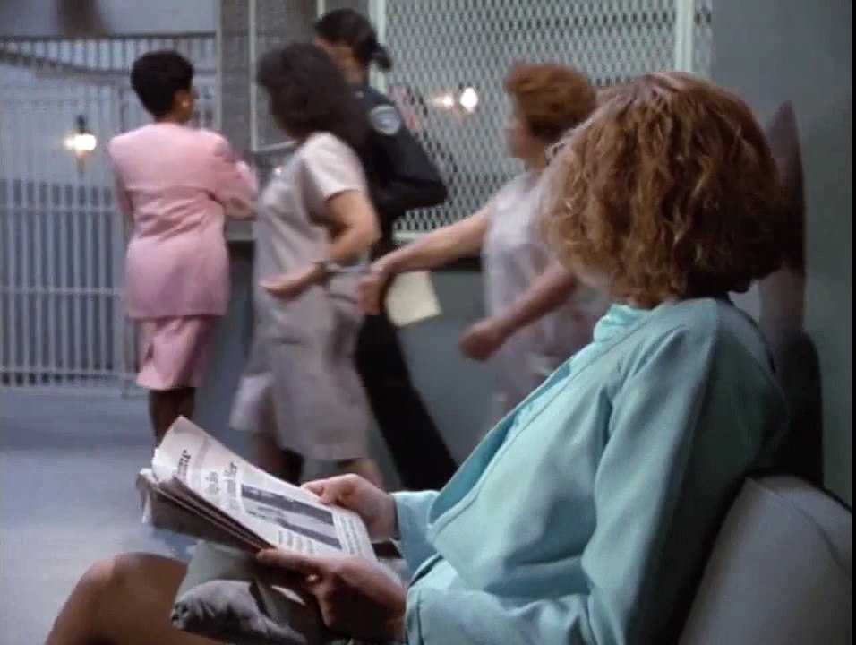 Moonlighting S05E05 Shirts and Skins