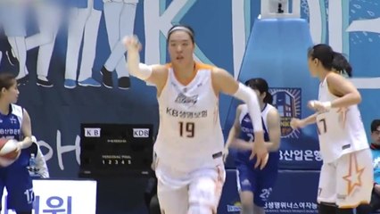 '박지수 20-20' 국민은행 선두 도약 / YTN