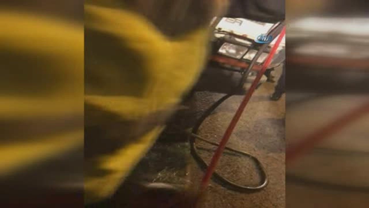 Fsm Köprüsü Girişinde Sıkışmalı Kaza: 1 Yaralı