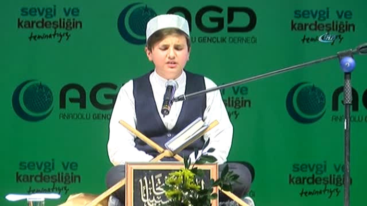 Antalya'da, Mekke'nin Fethi'nin 1387. Yıldönümü Kutlandı