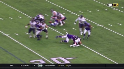 Brian Robison chases down Mitchell Trubisky for sack