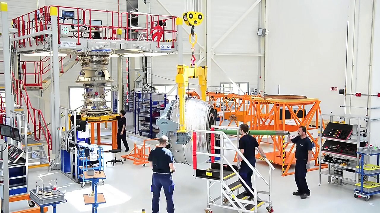 Rolls-Royce | How we assemble the Trent XWB; the world's most efficient aero engine