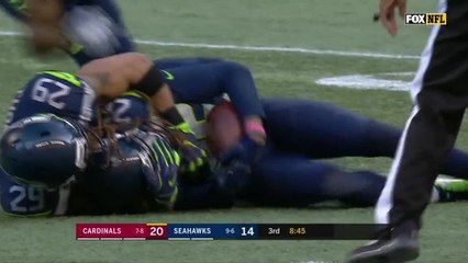 Shaquill Griffin picks off Drew Stanton's pass