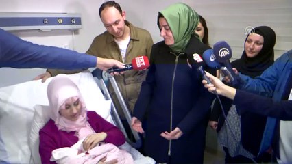 Bakan Kaya'dan yeni yılın ilk bebeğine ziyaret - İSTANBUL