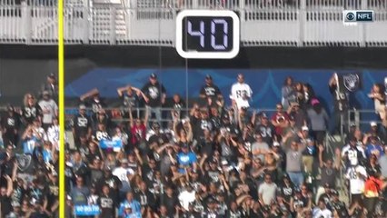 Justin Ellis uses his head to block Nick Rose's field goal attempt