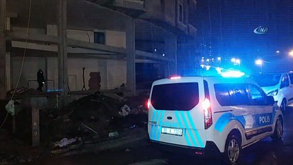 İnşaatın 4. katından düşen 2 genç ağır yaralandı