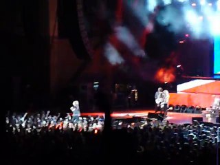 Def Leppard live in San Dimas, CA July 2009