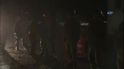 Vali Sonel'den Yeni Evlenen Askere Yeni Yıl Sürprizi