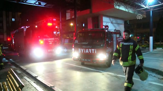 Polis ve itfaiye ekipleri yeni yılı görevlerinin başında karşıladı - MANİSA