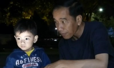 Perayaan Tahun Baru ala Jokowi di Istana Gedung Agung