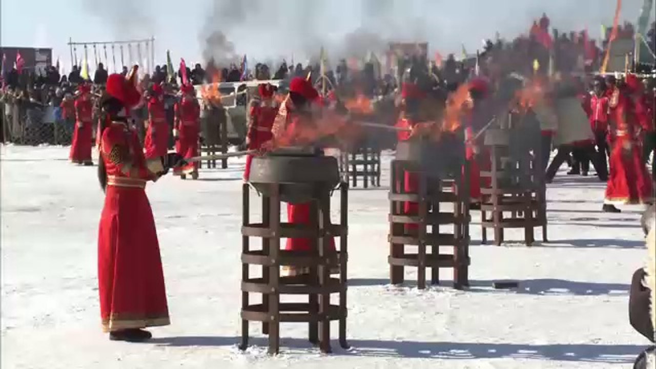 Die Eisfischer vom Chagan-See