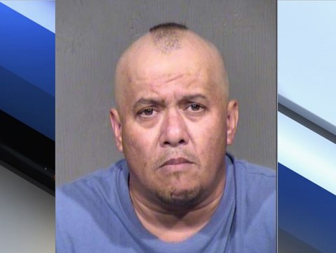 PD: Armed man threatens employees at Mesa car dealership