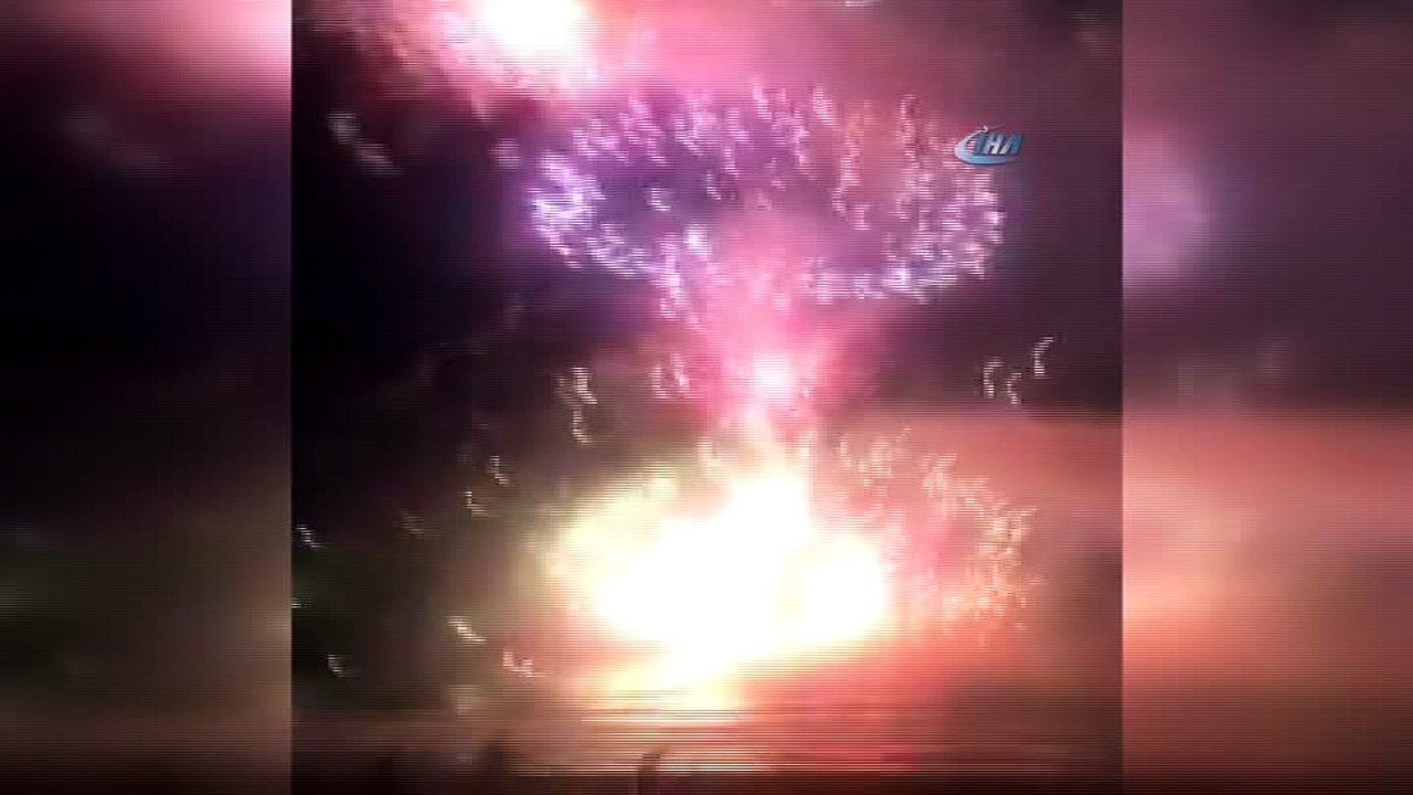 - Avustralya’da Havai Fişekler Yerde Patladı: 2 Yaralı