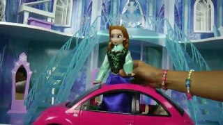 Elsa from Frozen shows amazing ICE Palace to Anna! Nice Castle! Grand Ice Chandelier!