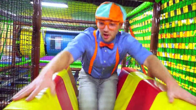 Learn Colors with Blippi at the Indoor Playground - 1 Hour