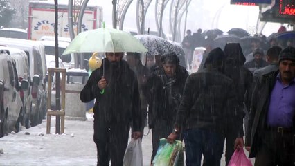 Hakkari'de kar yağışı