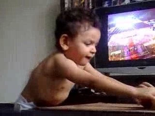 Chantha pete un cable