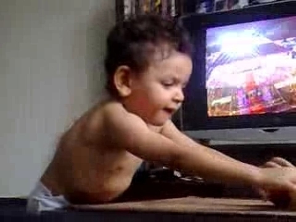 Chantha pete un cable
