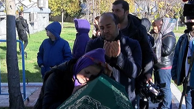 Başbakan Binali Yıldırım, ilkokul öğretmeninin cenaze törenine katıldı