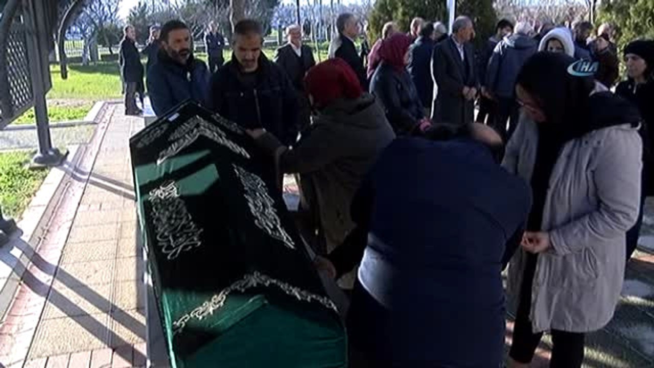 Başbakan Binali Yıldırım, İlkokul Öğretmeninin Cenaze Törenine Katıldı