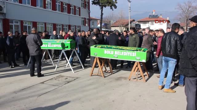 Bolu Sobadan Sızan Gazdan Zehirlenen Dede ve Torunu Toprağa Verildi