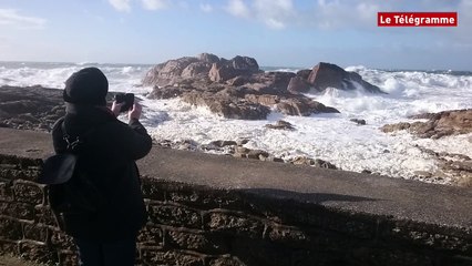 Carmen. Saint-Guénolé sous la tempête