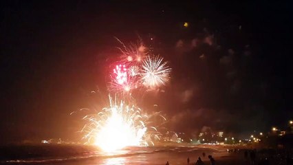 HAPPY NEW YEAR 2018 ! HO NO FAIL FIREWORKS !