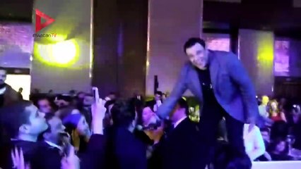 محمد فؤاد يشعل حفل رأس السنة في الماريوت