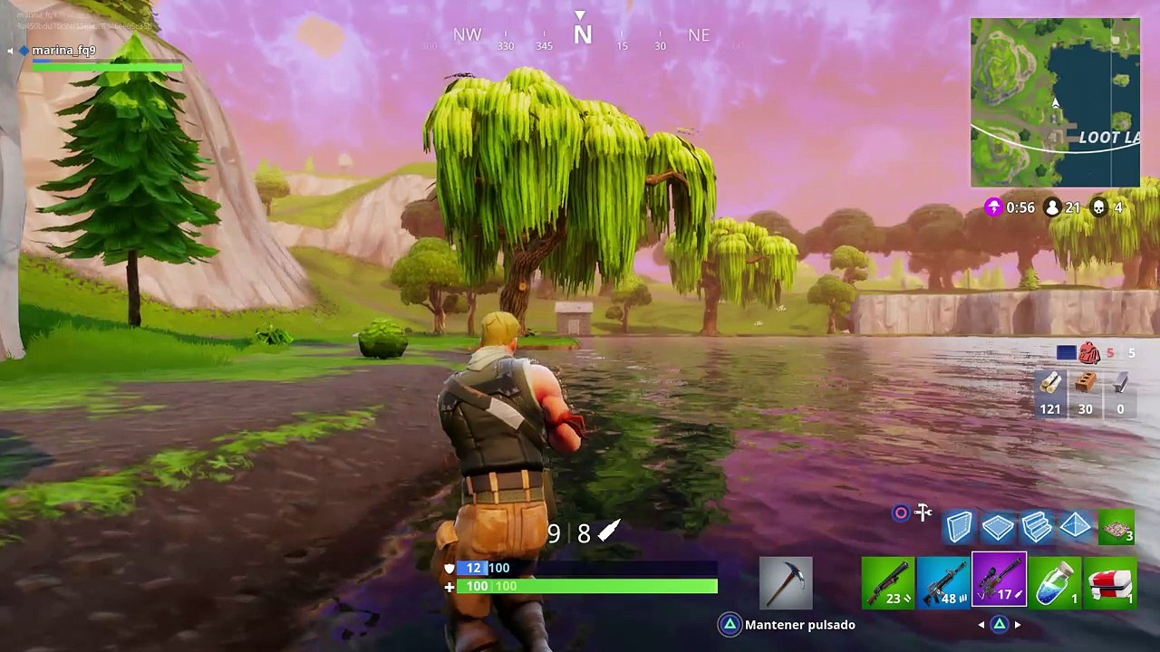 Jugando Fortnite
