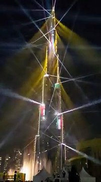 Burjay khalifa lighting vedios very intresting