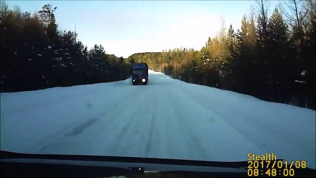 Rouler en russie... chaud! Des chauffards à tout les coins de rue