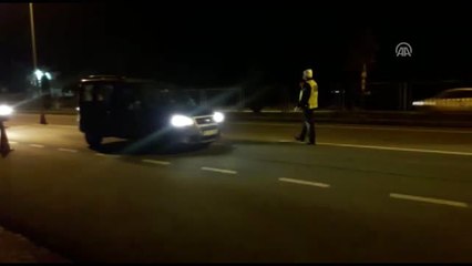 Otomobili Polislerin Üzerine Süren Şüpheli Yakalandı