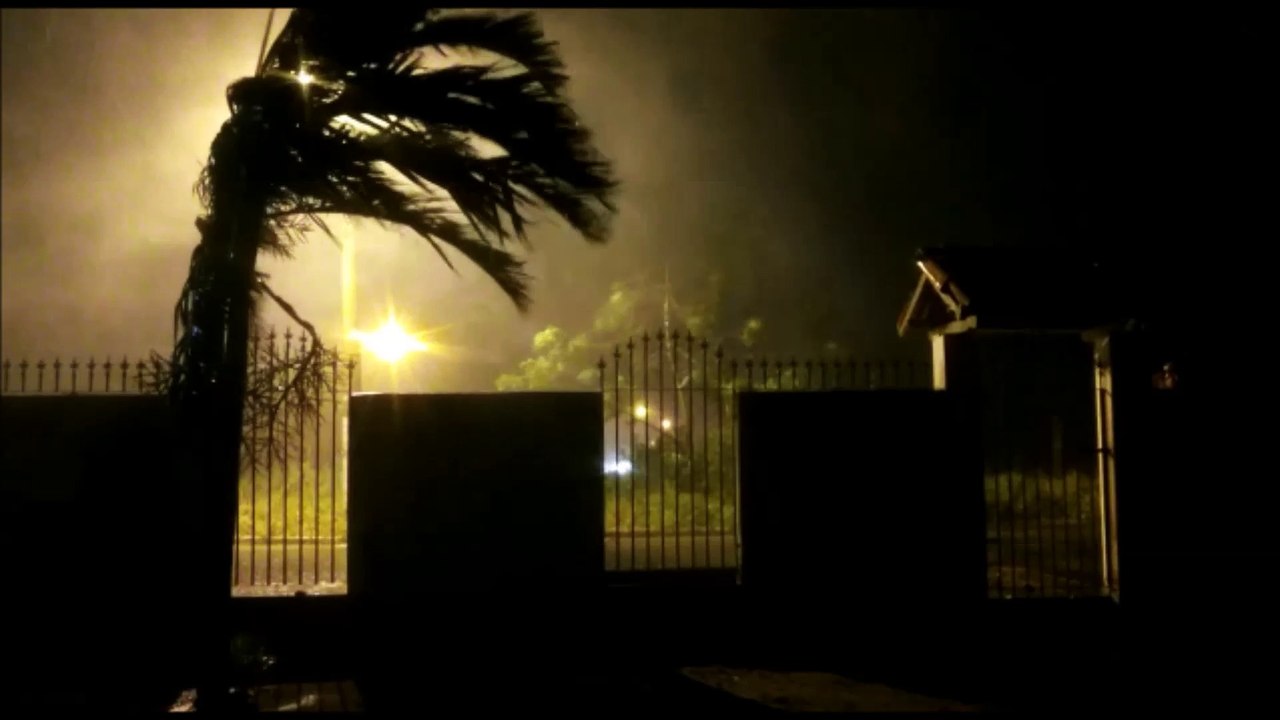 Temporal assusta moradores de Linhares