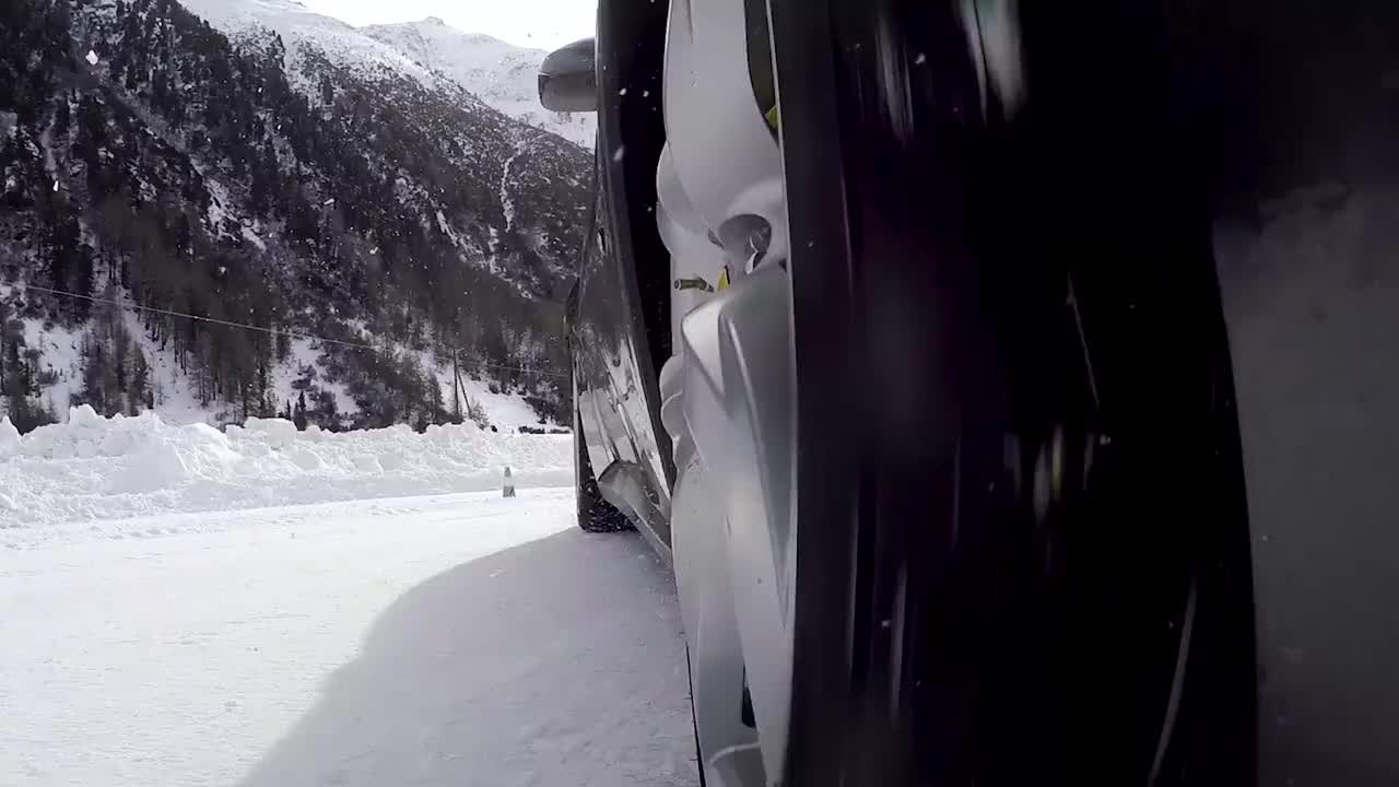 Driving towards a s.