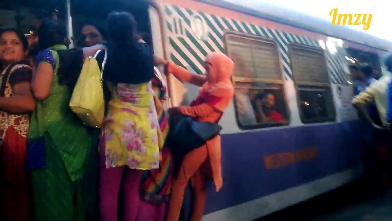 Mumbai Local Train During Peak / Rush Hours Compilation India [HD VIDEO]