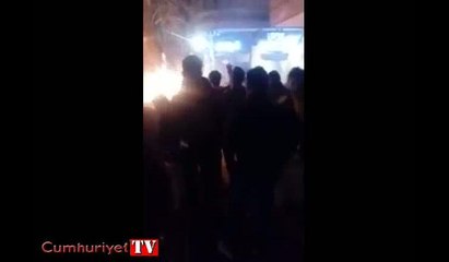 İran'da İslam değil cumhuriyet sloganları