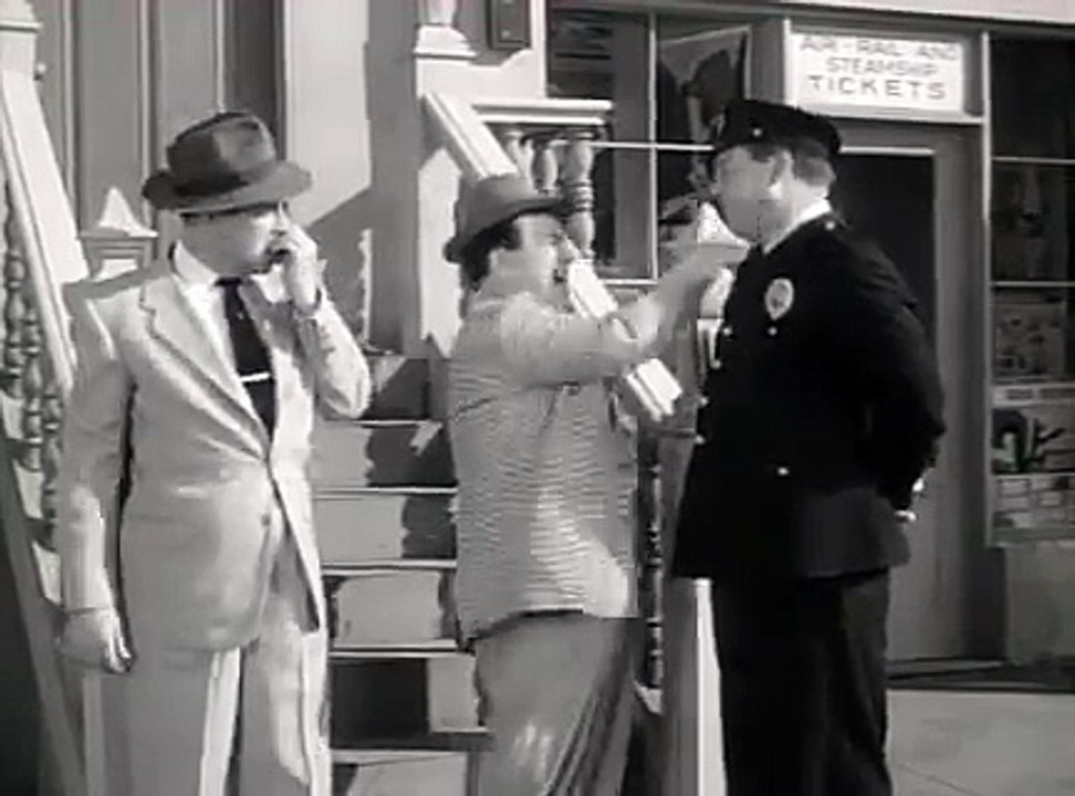 Abbott And Costello Show S02E03 In Society