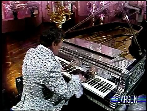 JOHNNY CARSON FULL EPISODE: Liberace, George Miller, Tonight Show, 1986