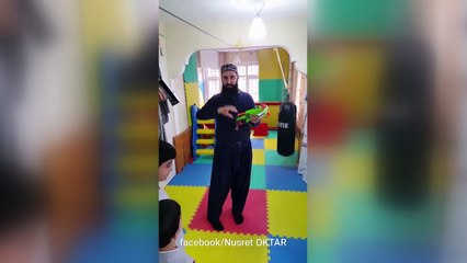 Nusret Oktar çocuklara askeri eğitim