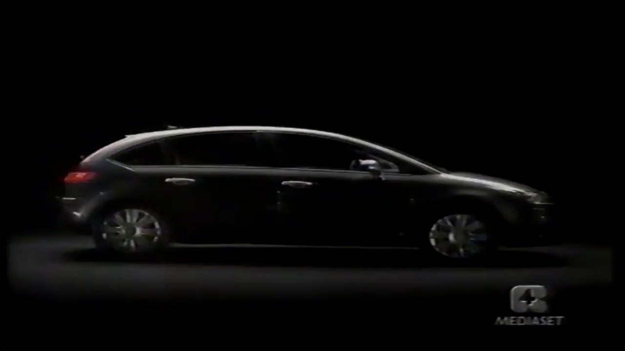 citroen C4 spot con sebastien loeb (2006)
