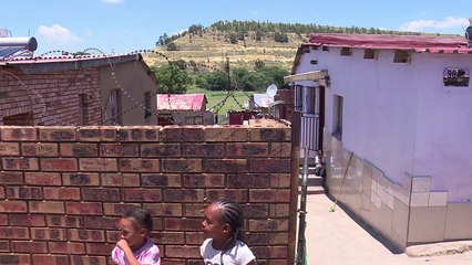 Toxic waste from gold rush threatens lives in Johannesburg