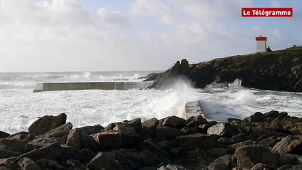 Carmen. Pors Poulhan sous la tempête